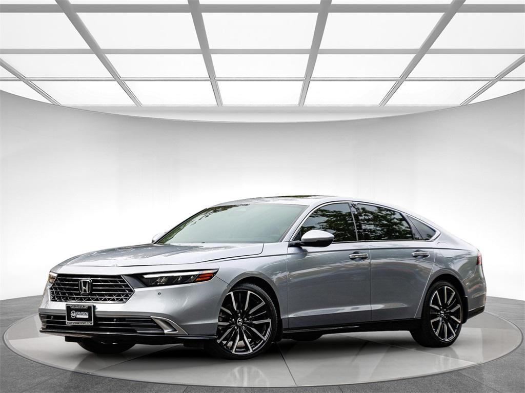 new 2026 Mercedes-Benz EQS 400 car, priced at $99,805