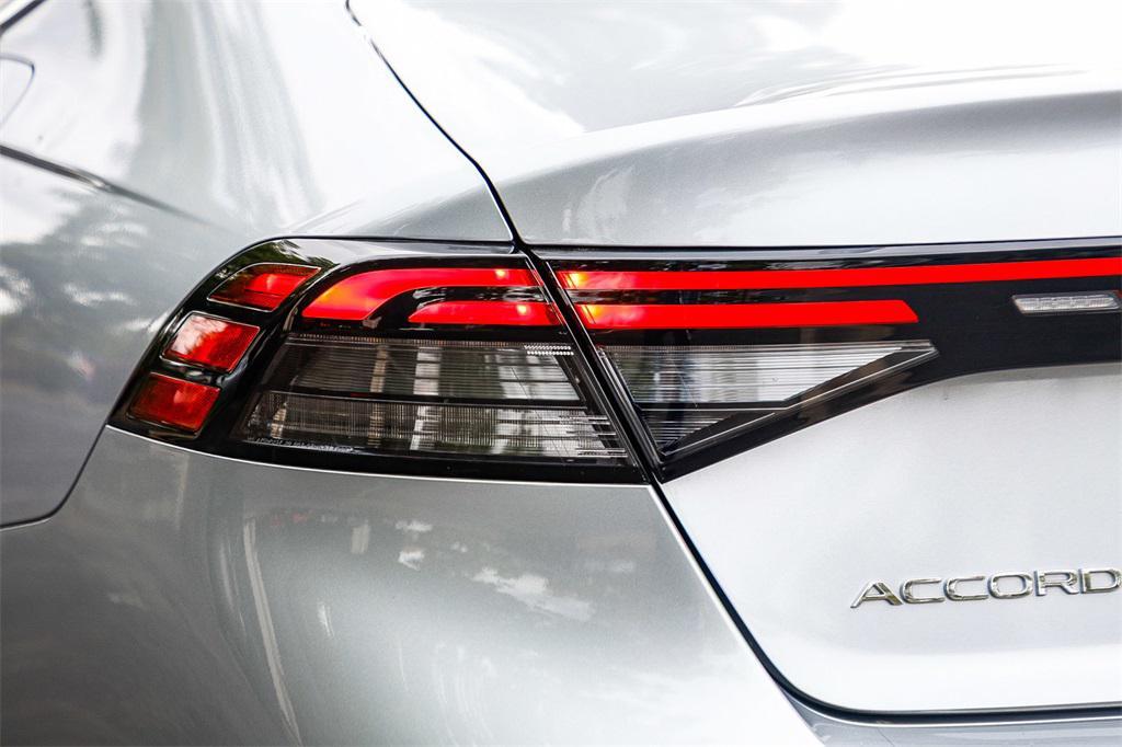 new 2026 Mercedes-Benz EQS 400 car, priced at $99,805