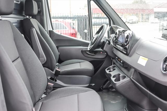 new 2025 Mercedes-Benz Sprinter 2500 car, priced at $64,752