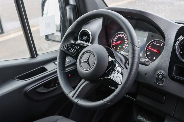 new 2025 Mercedes-Benz Sprinter 2500 car, priced at $64,752