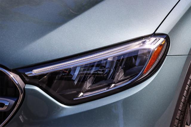 new 2025 Mercedes-Benz GLC 300 car, priced at $54,425