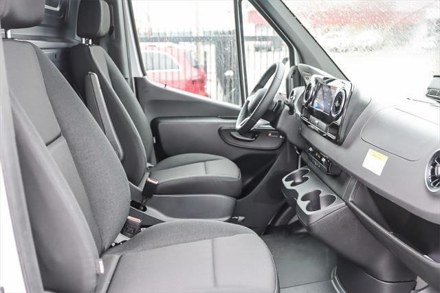 new 2025 Mercedes-Benz Sprinter 2500 car