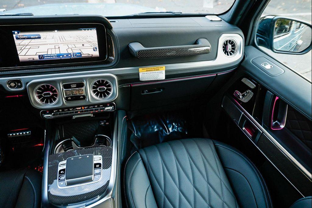 new 2025 Mercedes-Benz AMG G 63 car, priced at $218,415
