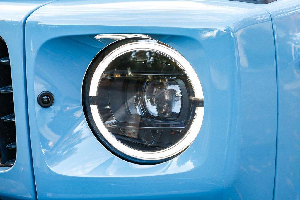 new 2025 Mercedes-Benz AMG G 63 car, priced at $218,415