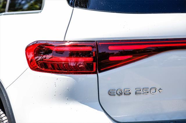new 2025 Mercedes-Benz EQB 250 car, priced at $57,025
