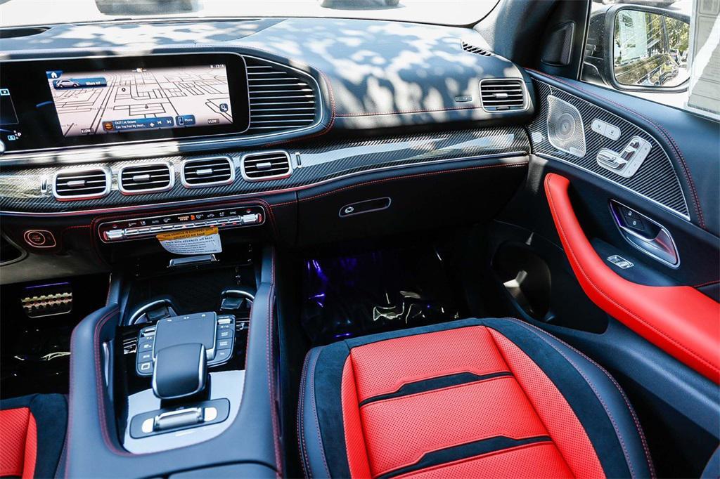 new 2025 Mercedes-Benz AMG GLE 53 car, priced at $109,735