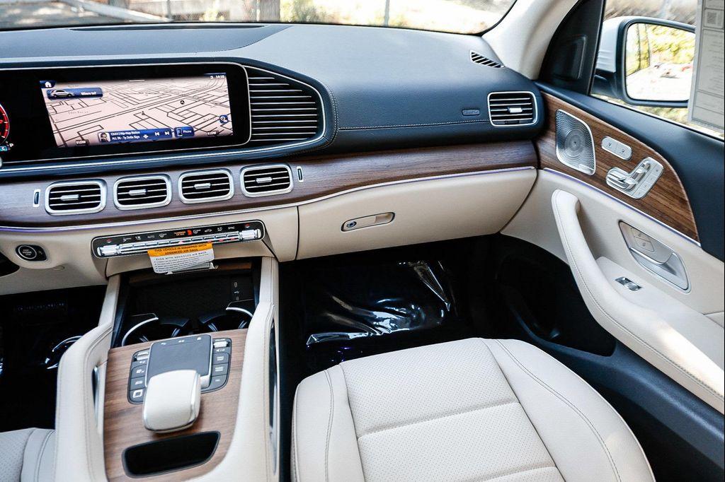 new 2026 Mercedes-Benz GLE 450 car, priced at $77,935