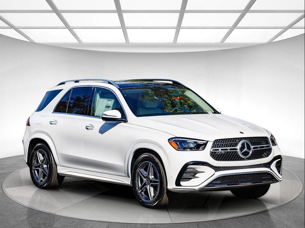 new 2026 Mercedes-Benz GLE 450 car, priced at $77,935