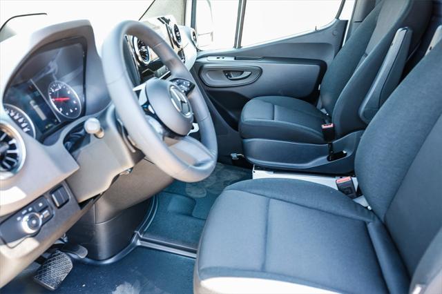 new 2025 Mercedes-Benz Sprinter 2500 car