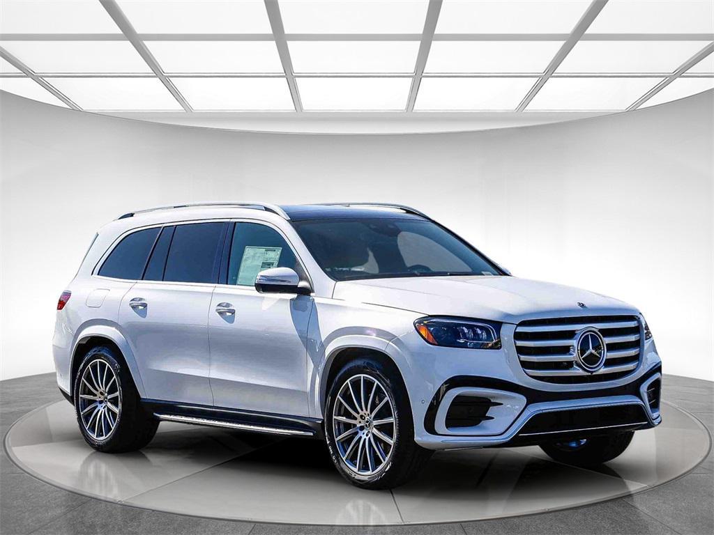 new 2026 Mercedes-Benz GLS 580 car, priced at $121,200