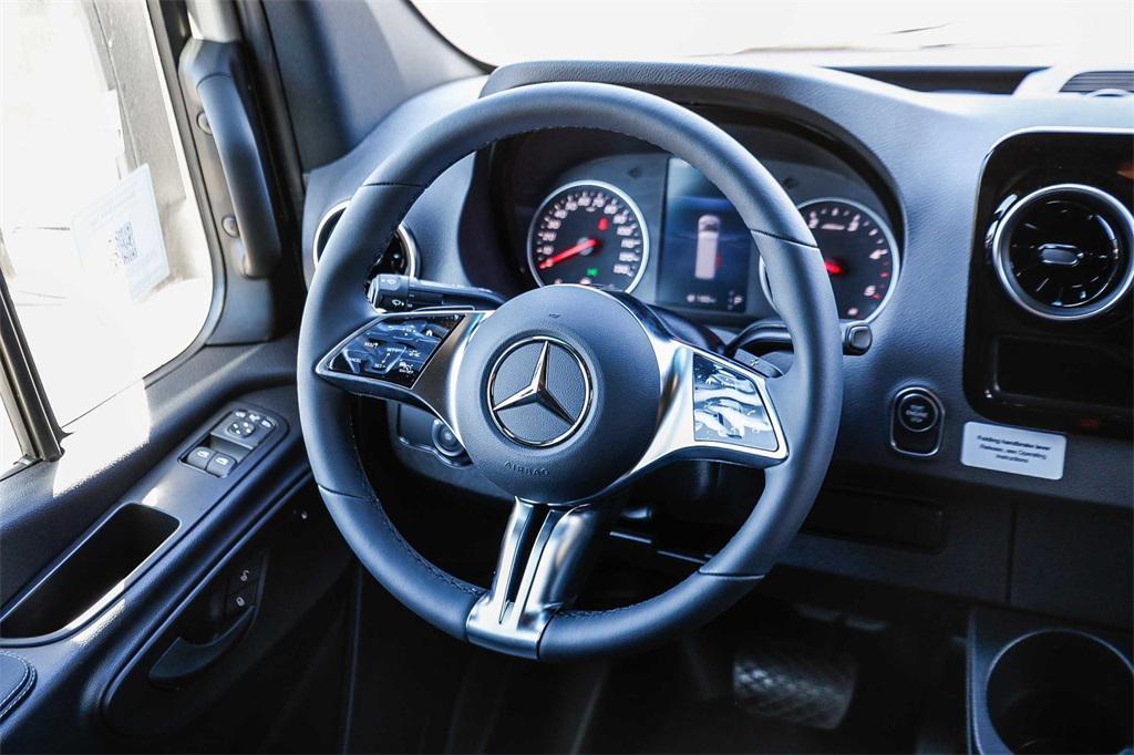 new 2025 Mercedes-Benz Sprinter 2500 car, priced at $69,860