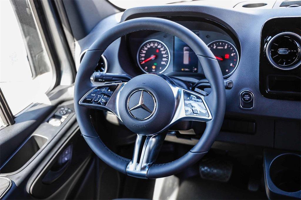 new 2025 Mercedes-Benz Sprinter 2500 car, priced at $70,689