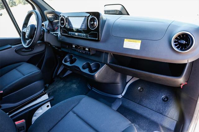 new 2025 Mercedes-Benz Sprinter 2500 car, priced at $61,238