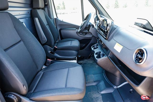 new 2025 Mercedes-Benz Sprinter 2500 car, priced at $61,238