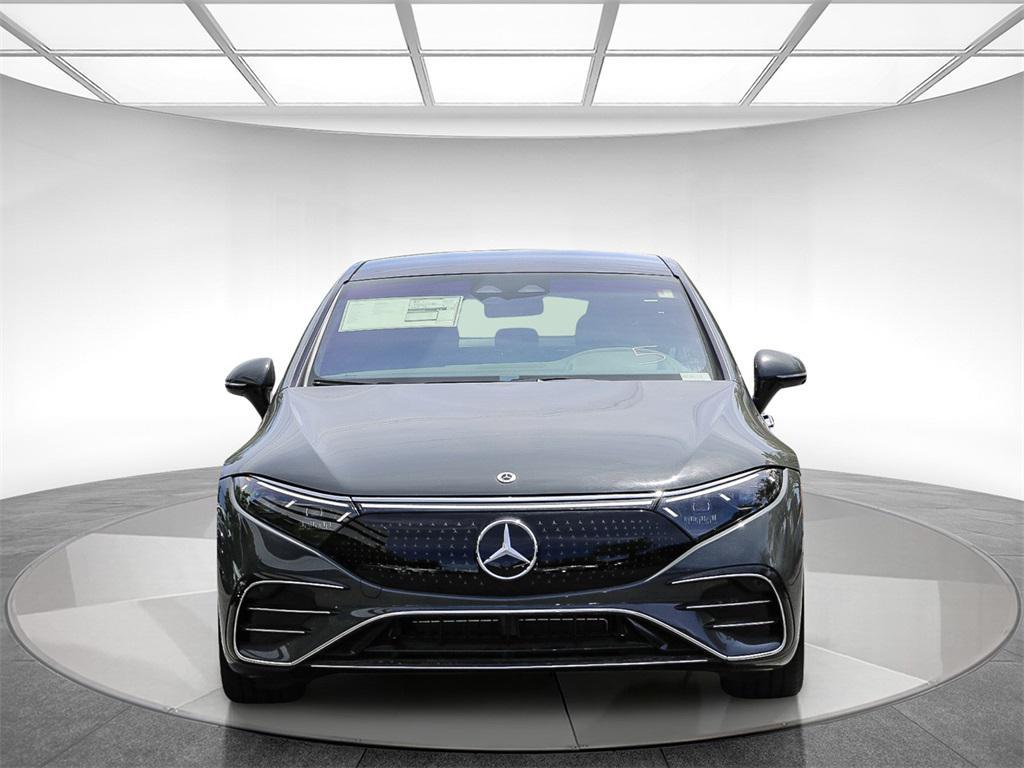 new 2024 Mercedes-Benz EQS 580 car, priced at $139,610