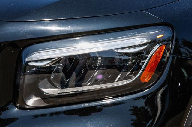 used 2025 Mercedes-Benz GLB 250 car, priced at $39,555
