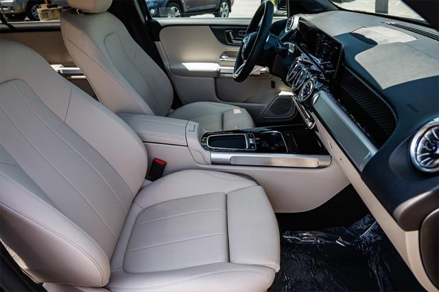 used 2025 Mercedes-Benz GLB 250 car, priced at $39,555