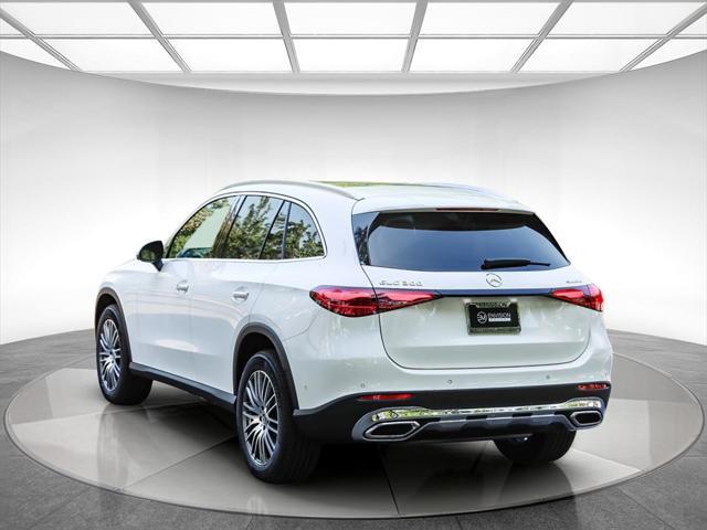 new 2025 Mercedes-Benz GLC 300 car, priced at $58,265