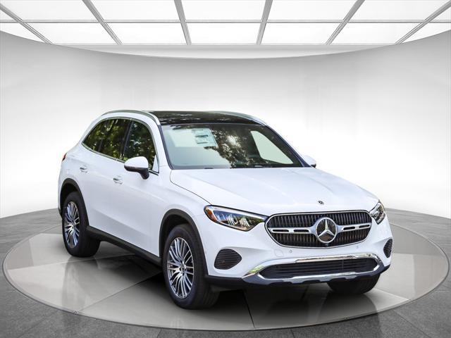 new 2025 Mercedes-Benz GLC 300 car, priced at $58,265