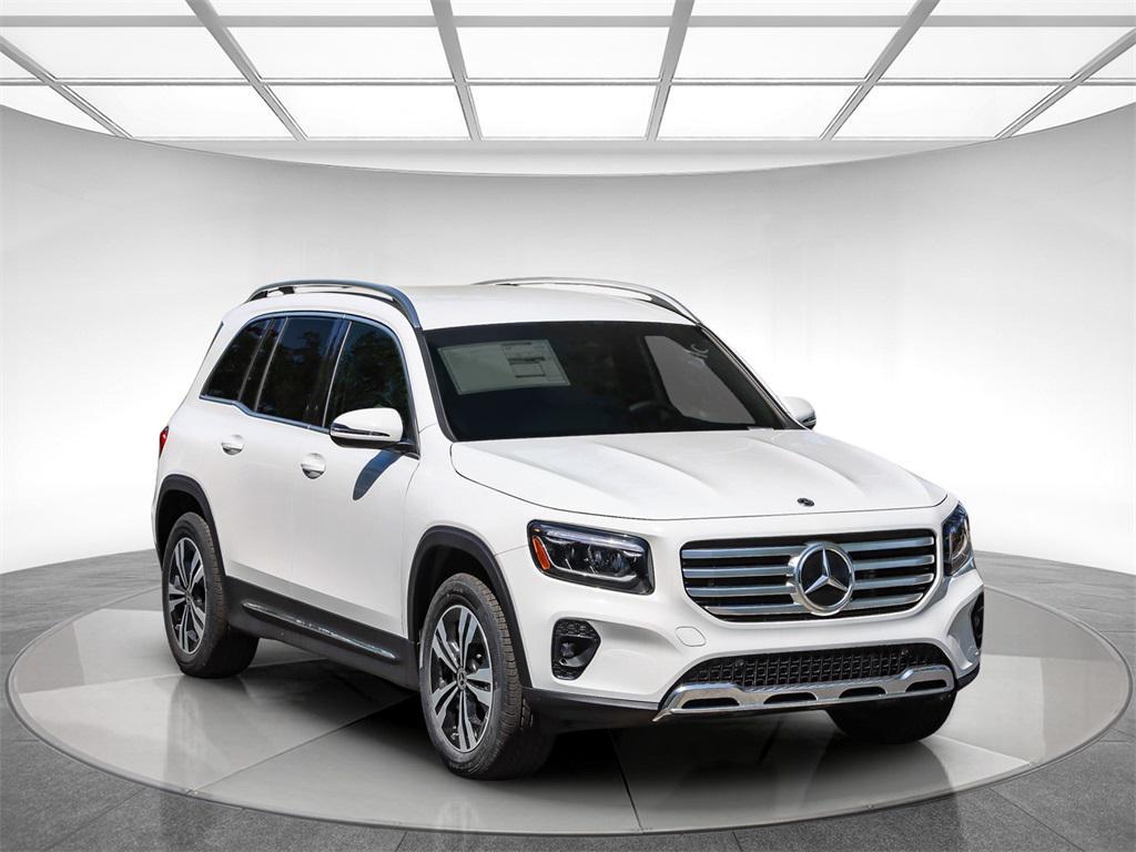new 2025 Mercedes-Benz GLB 250 car, priced at $46,550