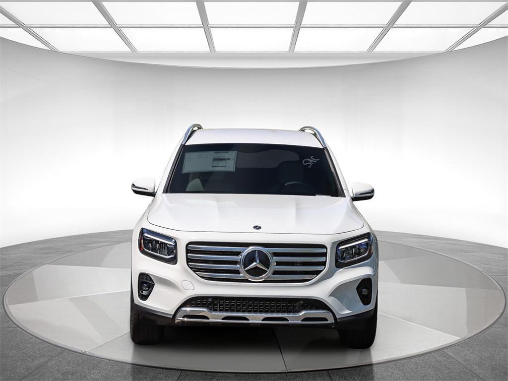 new 2025 Mercedes-Benz GLB 250 car, priced at $46,550
