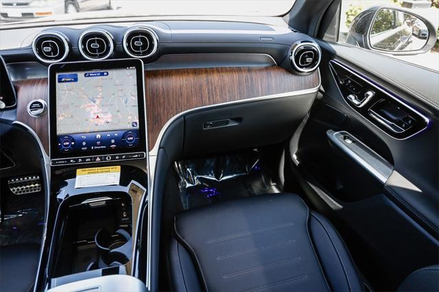 new 2025 Mercedes-Benz GLC 350e car, priced at $69,725