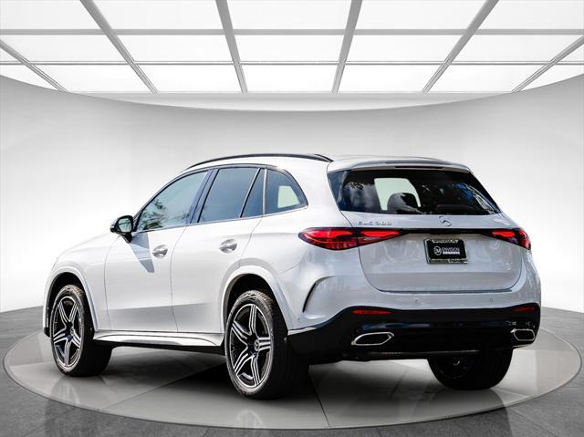 new 2025 Mercedes-Benz GLC 300 car, priced at $68,915