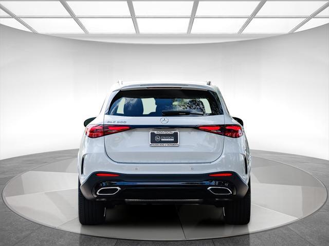 new 2025 Mercedes-Benz GLC 300 car, priced at $68,915