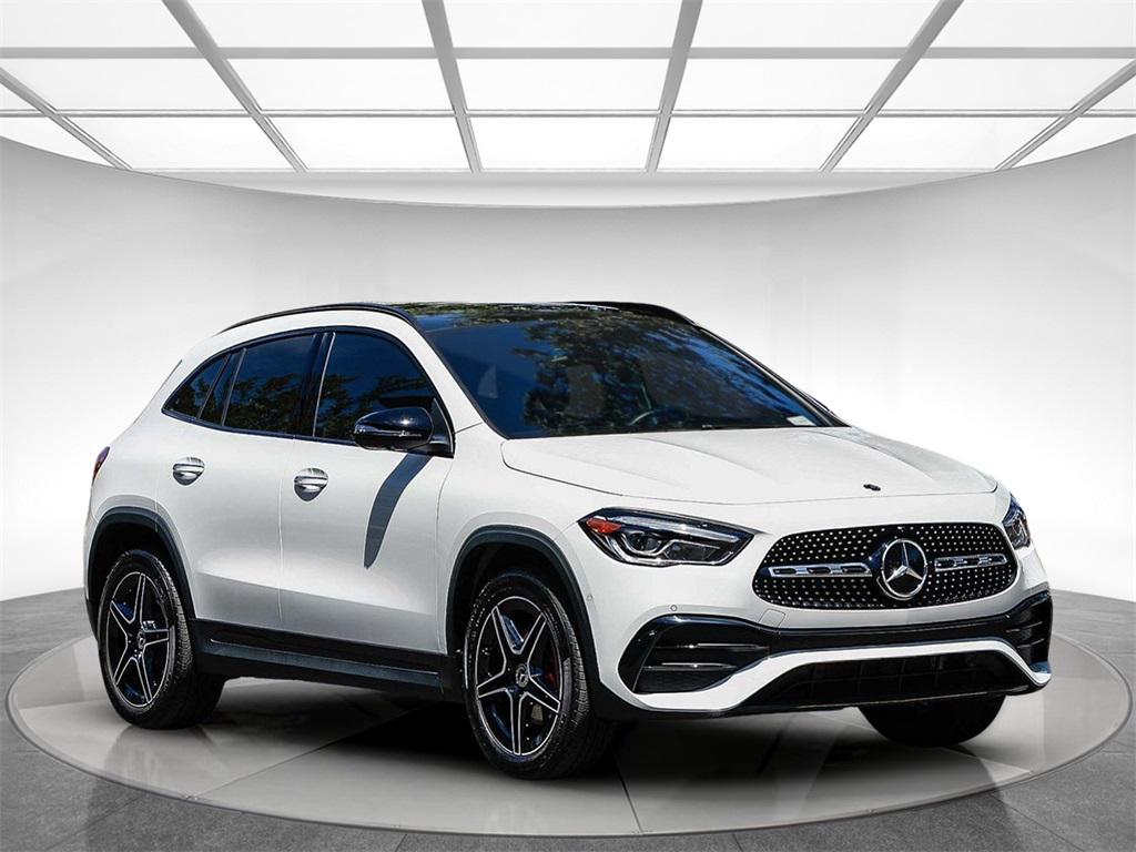 used 2022 Mercedes-Benz GLA 250 car, priced at $31,700
