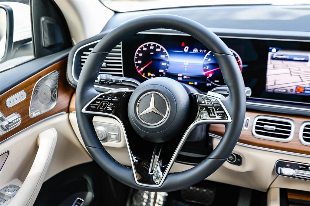 new 2026 Mercedes-Benz GLS 450 car, priced at $93,220