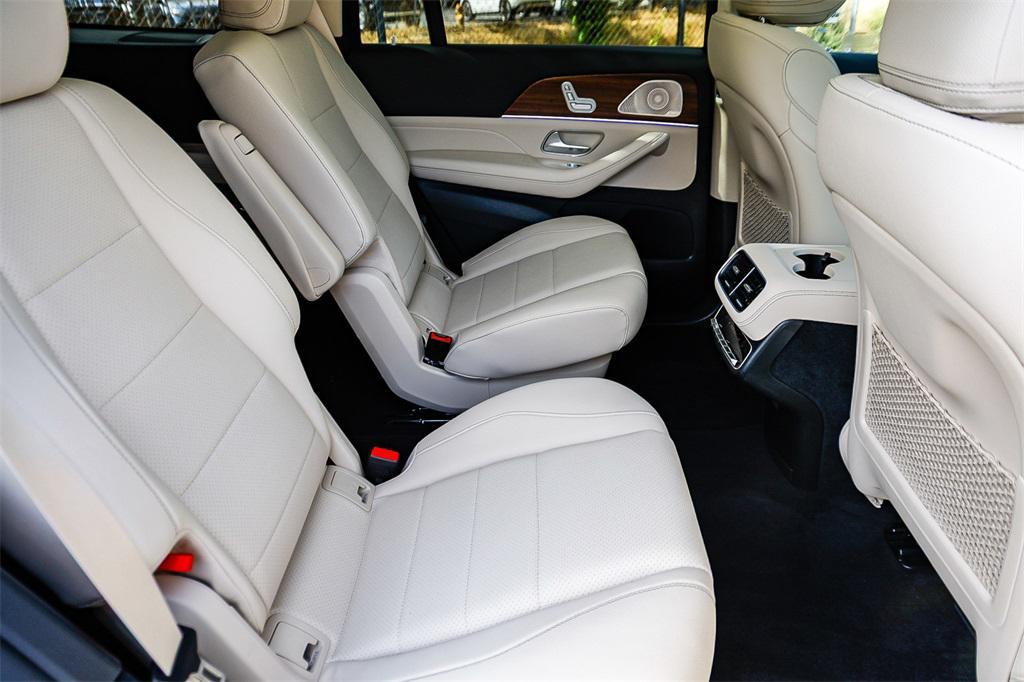 new 2026 Mercedes-Benz GLS 450 car, priced at $93,220