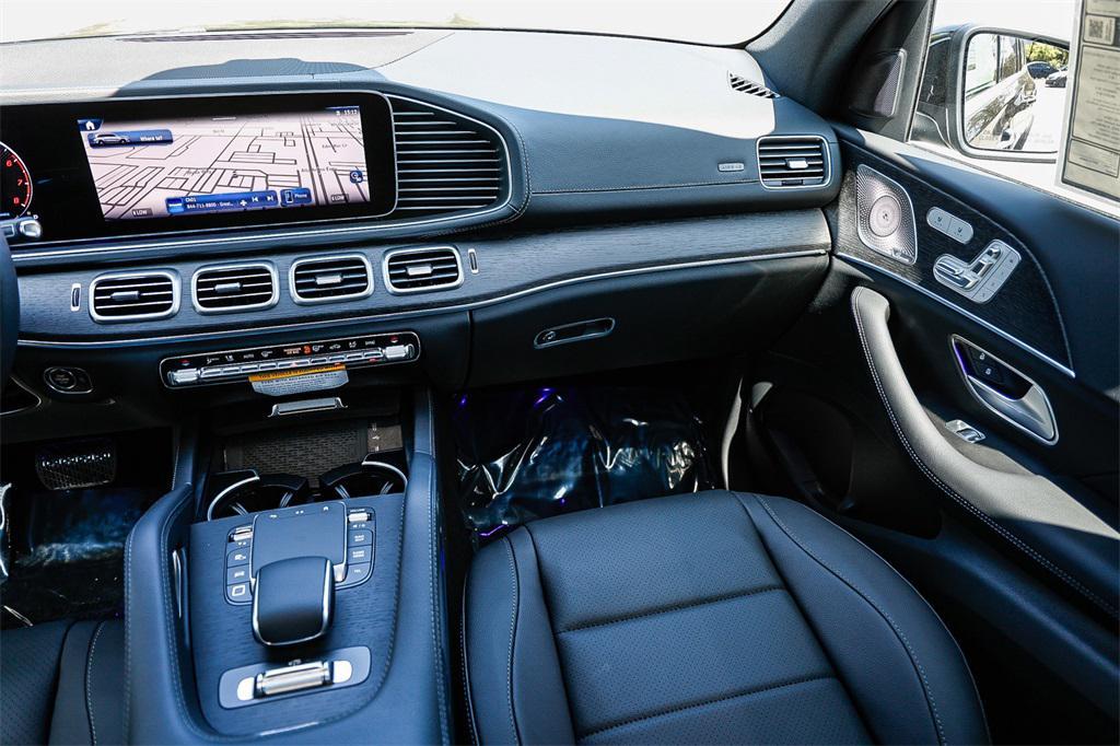 new 2025 Mercedes-Benz GLS 450 car, priced at $91,945