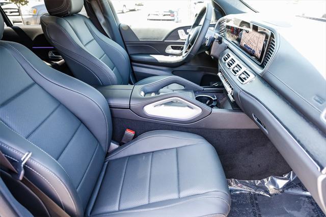 new 2025 Mercedes-Benz GLS 450 car, priced at $91,945