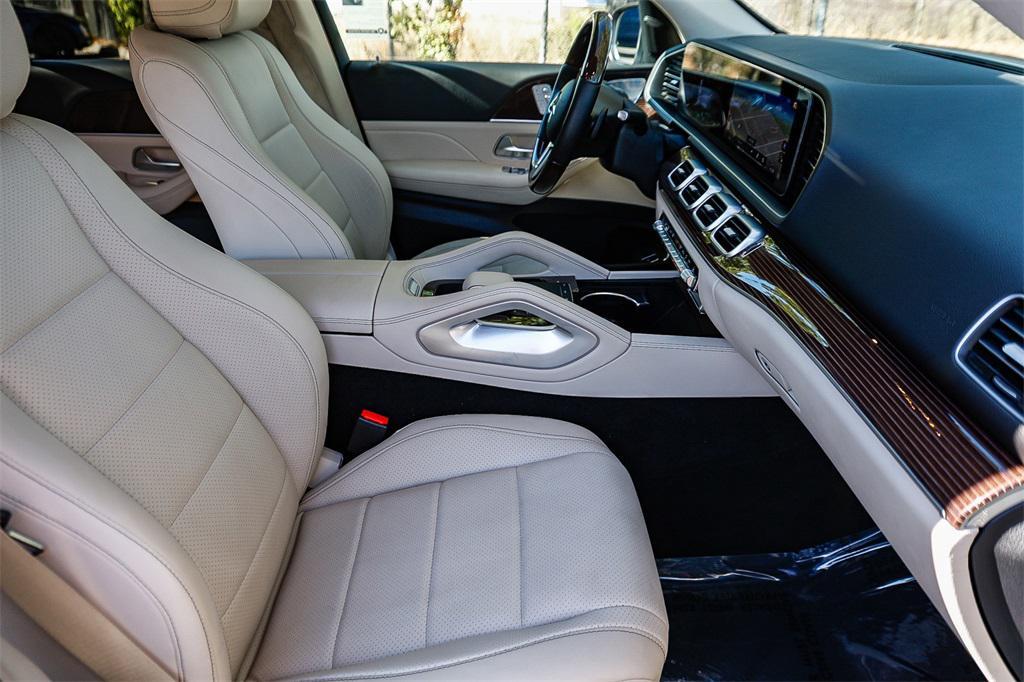 used 2022 Mercedes-Benz GLE 450 car, priced at $43,995