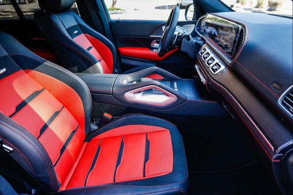 new 2026 Mercedes-Benz AMG GLE 53 car, priced at $100,155