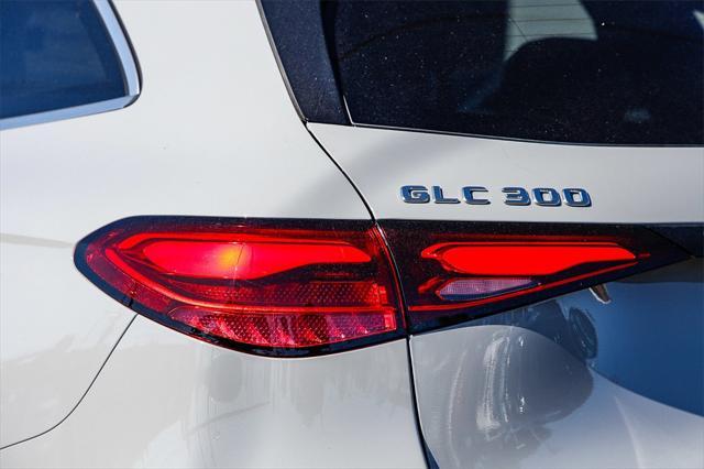 new 2025 Mercedes-Benz GLC 300 car, priced at $63,305