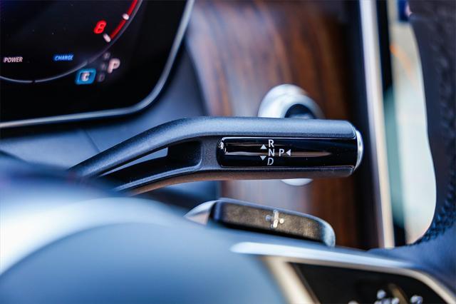 new 2025 Mercedes-Benz GLC 300 car, priced at $63,305