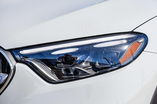 new 2025 Mercedes-Benz GLC 300 car, priced at $63,305