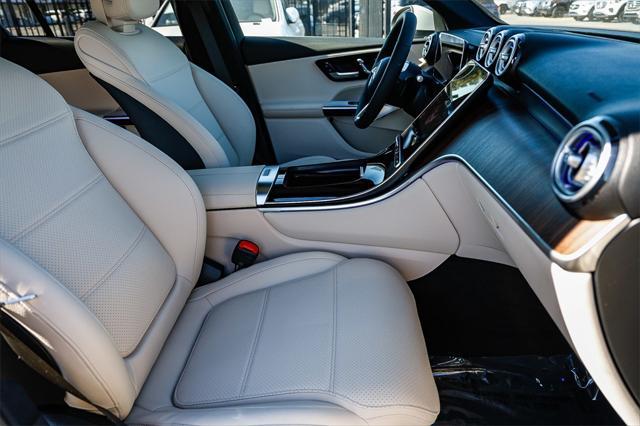 new 2025 Mercedes-Benz GLC 300 car, priced at $63,305
