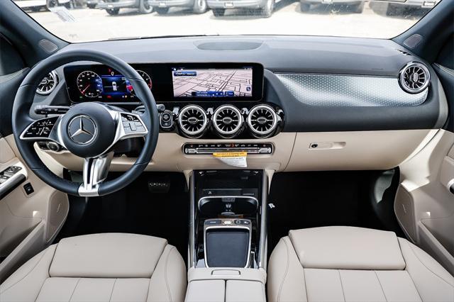 new 2025 Mercedes-Benz GLA 250 car, priced at $45,845