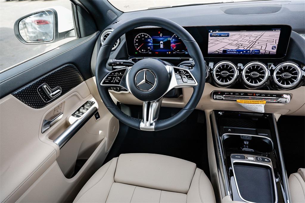 new 2025 Mercedes-Benz GLA 250 car, priced at $45,845