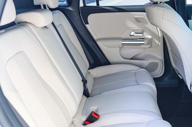 new 2025 Mercedes-Benz GLA 250 car, priced at $45,845