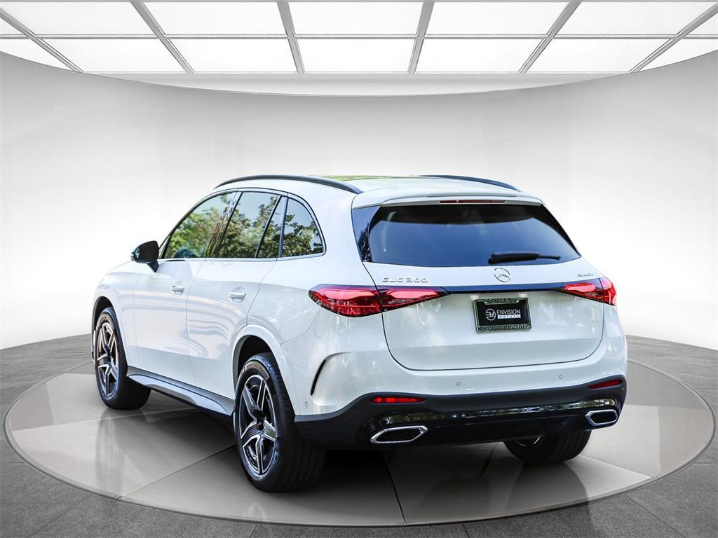 new 2025 Mercedes-Benz GLC 300 car, priced at $60,955