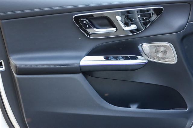 new 2025 Mercedes-Benz GLC 300 car, priced at $60,955