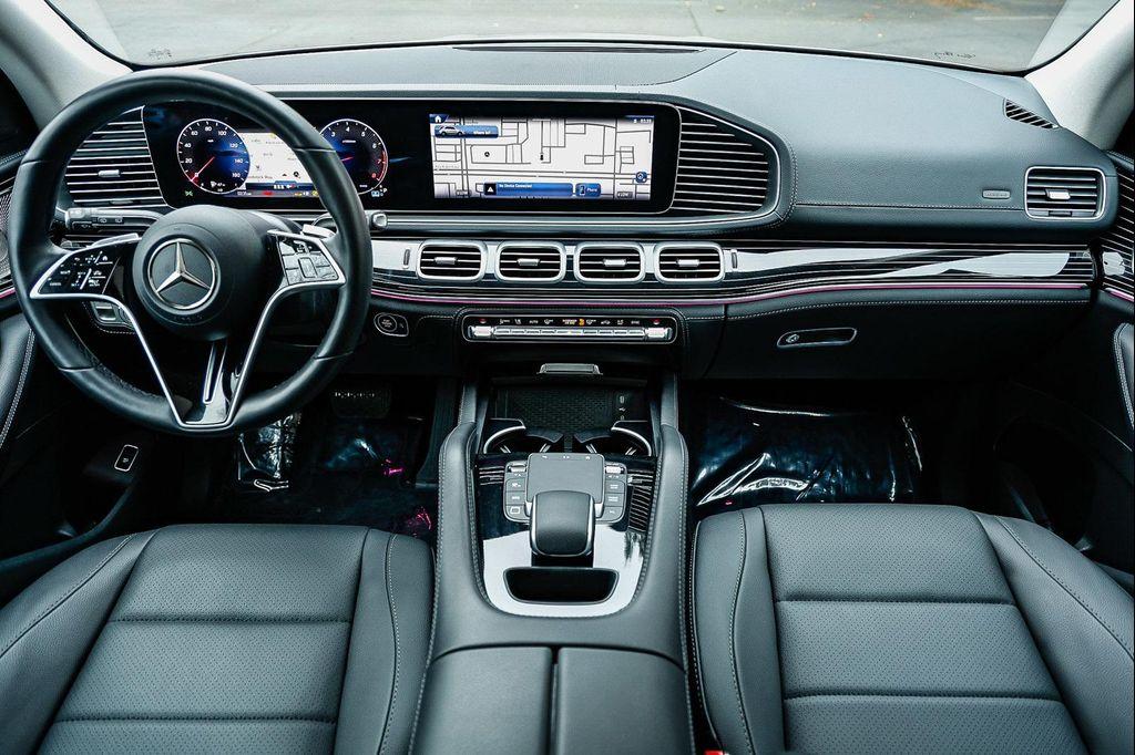 new 2025 Mercedes-Benz GLE 350 car, priced at $79,290