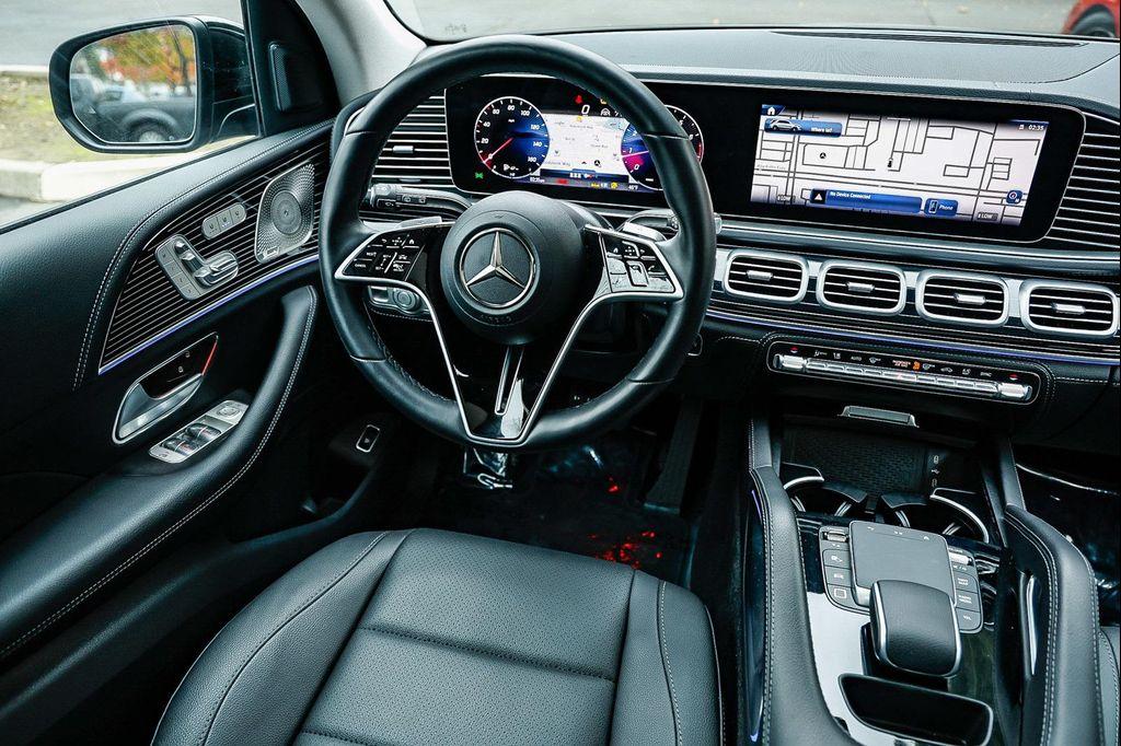 new 2025 Mercedes-Benz GLE 350 car, priced at $79,290