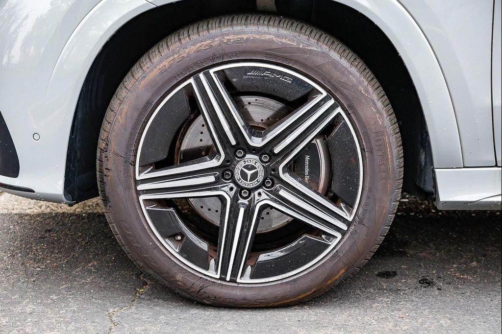 new 2025 Mercedes-Benz GLE 350 car, priced at $79,290