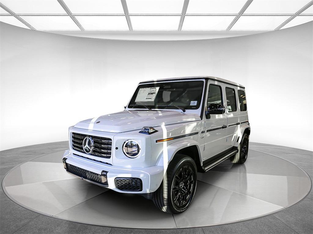 new 2025 Mercedes-Benz G-Class car, priced at $183,405
