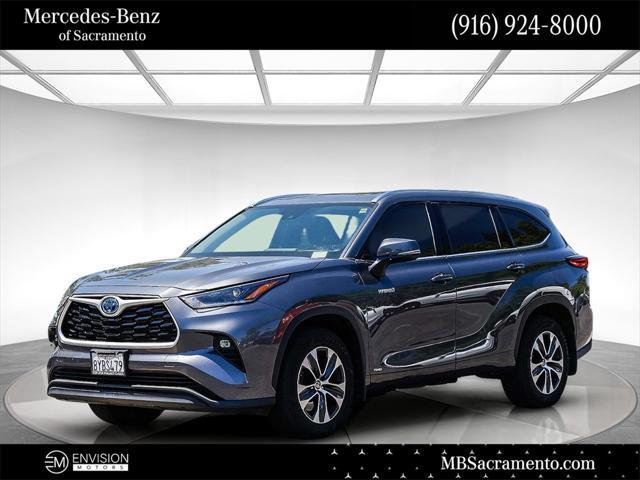used 2021 Toyota Highlander Hybrid car, priced at $33,995