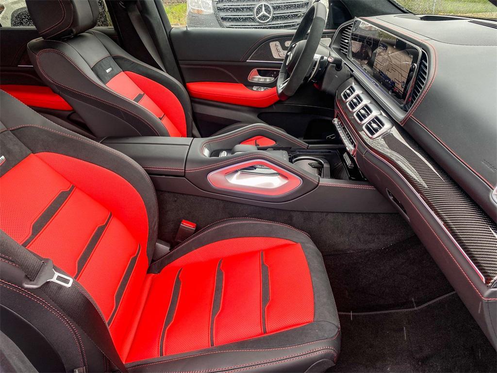 new 2025 Mercedes-Benz AMG GLE 63 car
